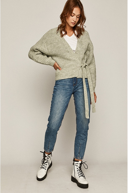 7 piese esențiale din garderoba de toamnă 7 Cardigan